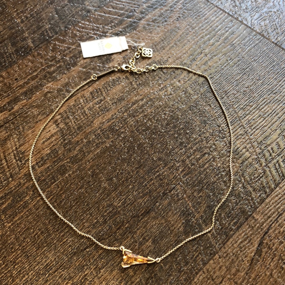 NWT Kendra Scott necklace